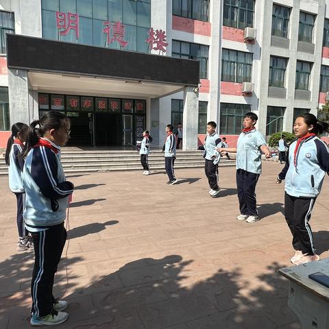 【全环境立德树人】——莒县城阳街道第二中学“校园吉尼斯”挑战赛