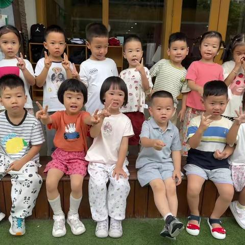 2025芝圃幼儿园［小班］公安研学周展示