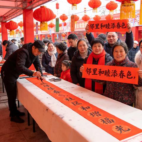 品格幼儿园 | 大班组 “百福纳新·笔墨传情”传统文化项目：与孩子一起，写福字，续传统，迎新年