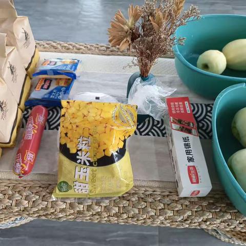 国兴幼儿园小一班🏠——《吐司披萨》🍕🍕