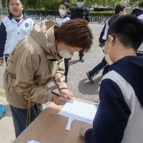 雨生百谷，春止夏来，六年级家长开放日