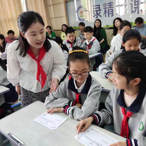 广东路小学：党建带队建助力德育教师能力提升教育实践专题活动