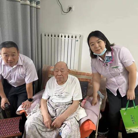 浓情暖域暖人心，上门服务显温情