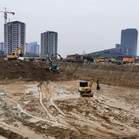 龙游高盛环境建设有限公司——近期大型土方工程施工现场照片