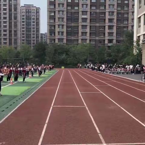 快乐运动，健康成长--义唐冶中学小学部2021级2班