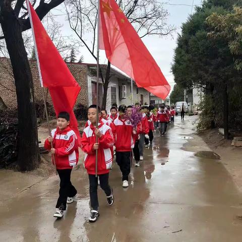 风陵渡第三中心小学王辽小学清明节祭扫烈士墓活动