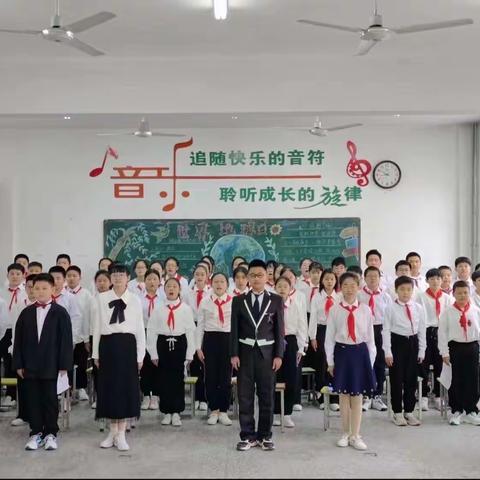 书香润泽心灵  读书启迪人生
—— 阳谷县明德小学举行第一届读书节展示活动