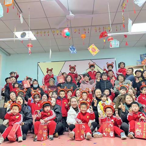 朝阳幼儿园小一班“庆元旦，迎新年”联欢活动