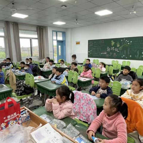 【月月老师】金龙湖小学一12班STEM主题课程《你看见了吗》