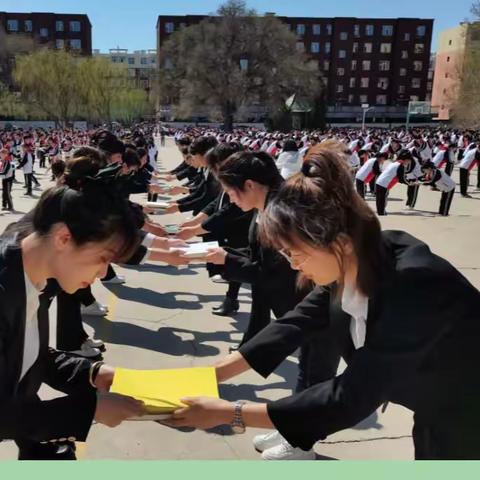 第三小学“书香漂流 ，好书共享”图书漂流活动