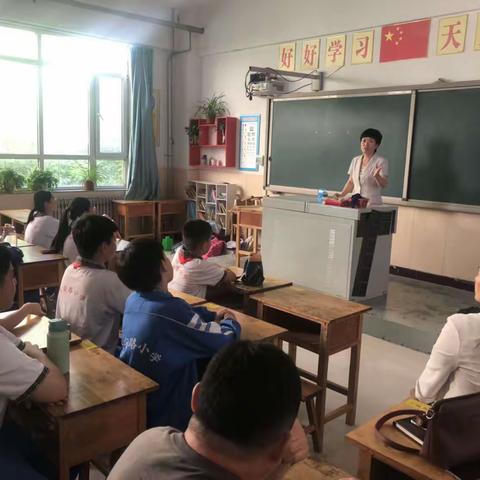 魅力球场，“足”够精彩——2023年泊头市小学生足球联赛中长安路小学男队、女队喜获双冠