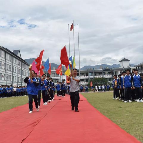 不负青春，圆梦高考——喀什市特区实验学校高三送考典礼