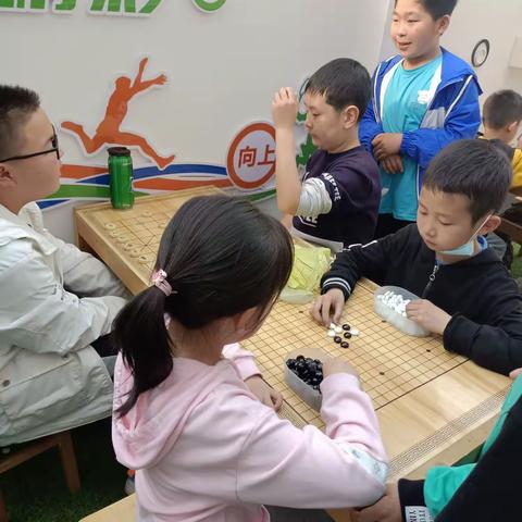 以棋益智，以棋促德，以棋为乐一一乐素河镇中心小学益智棋类社团活动纪实