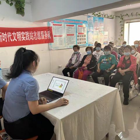 共乐街道大民兴东段社区新时代文明实践站开展《家庭教育促进法》宣传活动