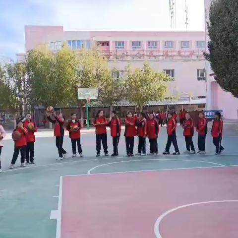 阳光大课间运动壮少年——和静县第三小学大课间“动”起来