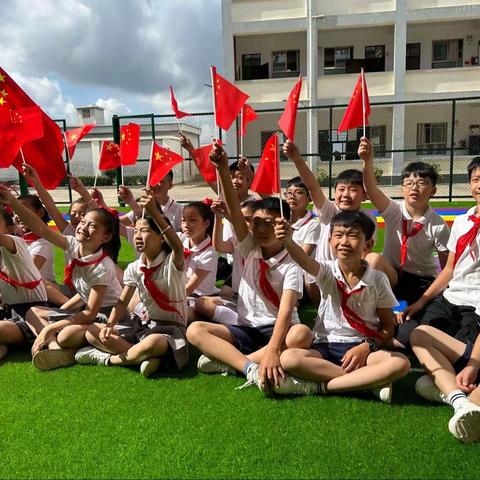 “学习二十大，争做好少年”——2023年旧城中心小学建队日主题活动