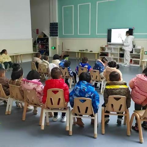 瑞吉欧幼儿园小一班11月份宝贝生活记录