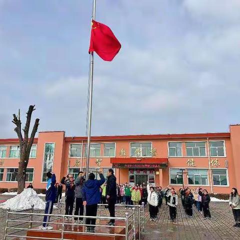 “龙”重登场，乐启新程——社城中心校2024年春季开学典礼活动纪实
