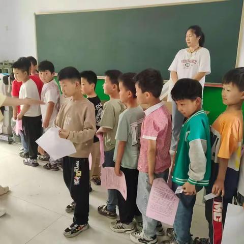 关爱学生幸福成长—东孔堡小学视力检测