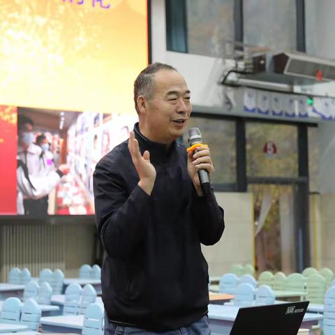 种下科学的种子开出科学家的花 ——珑玺校区科技节专家讲座