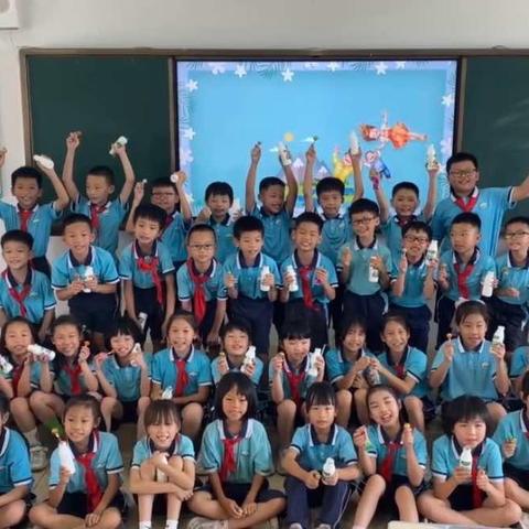 鲲鹏之志🐳追风逐梦﻿——记常平镇中心小学2022级鲸屿5班二年级下学期精彩纷呈