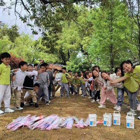 昌江区第三幼儿园朵一班自然探索课—“把春天画进风筝里”