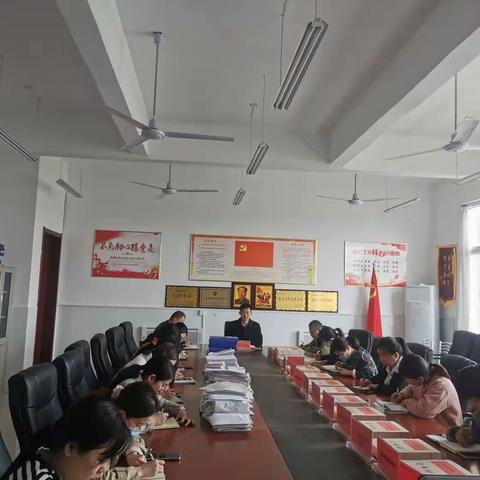 【昌乐县五图街道邓家庄小学】“团结友爱，携手共进”春日研学行