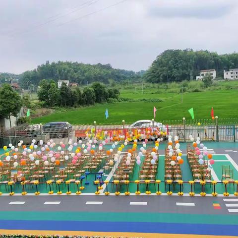 “画童年，庆六一”回龙湾幼儿园六一文艺汇演