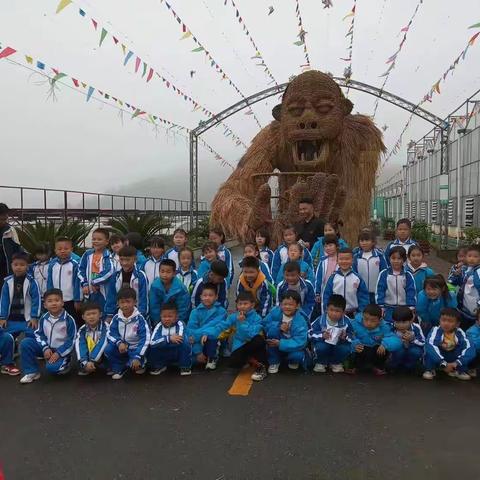 铜仁市第四小学一年级（8）班“走进现代农业·探寻自然之美”研学主题活动