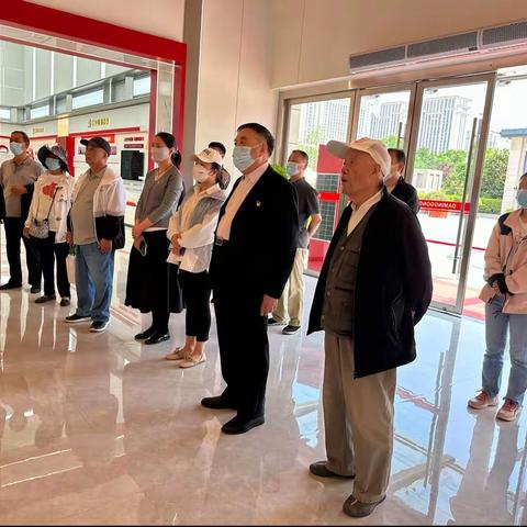 从红色记忆中汲取奋进力量——走进大明宫红色历史展厅暨召开君逸社区党支部5月固定党日活动