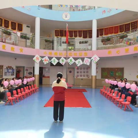 “我与春天有个约会”集体生日会 - 小哈佛幼儿园