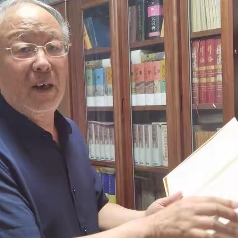 网络达人说|“‘立早章’还是‘音十章’？” 老学者拍短视频说文解字传递国学知识