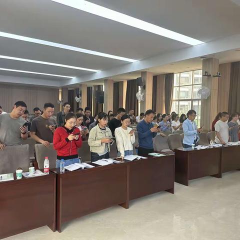 云南省“国培计划”（2021）义务教育学校中学数学教师发展共同体建设培训课程专题讲座