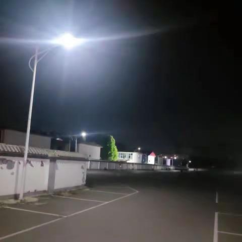 照亮的是道路   点亮的是人心