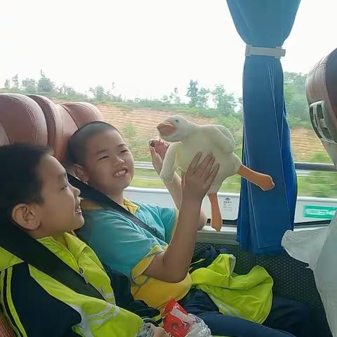 幸福研学出真知，好心精神伴我行——三（6）中队走读冼太故里，弘扬沉香文化活动