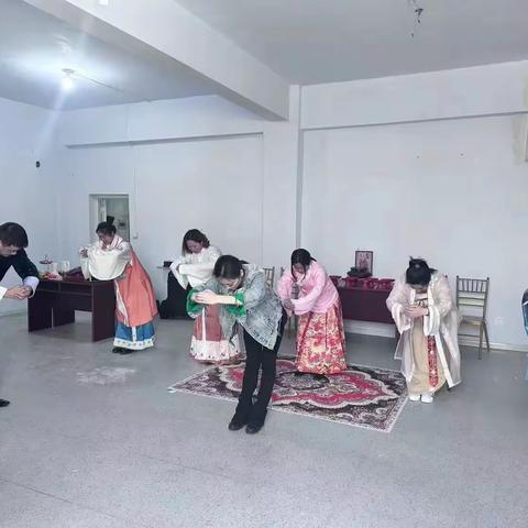 承德市婚庆协会中式执礼喜娘公益培训