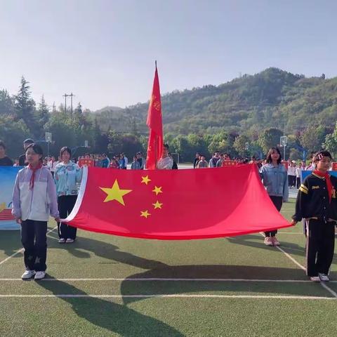 不坠凌云志，扬帆再起航  -晁峪中学春季田径运动会纪实