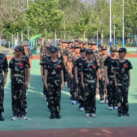 挑战自我，军魂助学魂之三