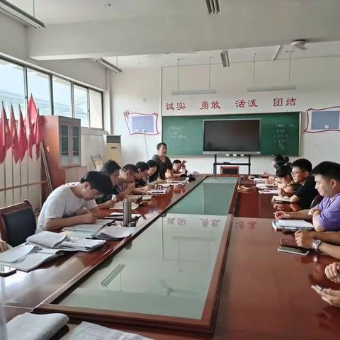 怀揣梦想，逐梦启航——记雪峰中学科学教研