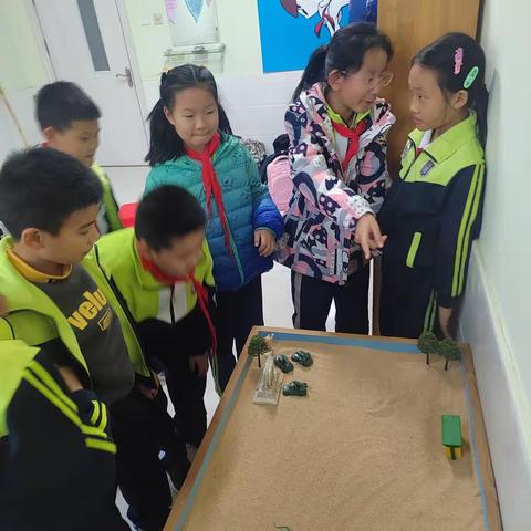 心向阳光 快乐成长——解放路小学趣味心理校本课学期汇报