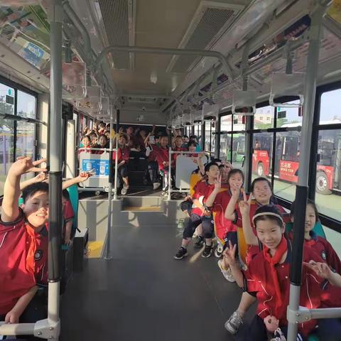 翰墨飘香  书写时光——祥符区乐学求实小学三一班亲子游学活动