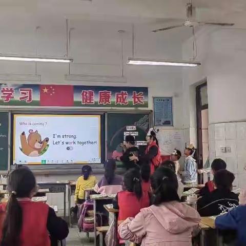 送课下乡，携手成长——新乡市种德小学送课留光镇国航希望小学活动