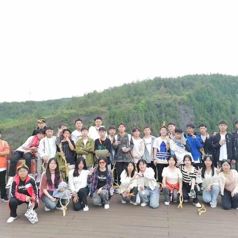 2023年4月27号铜仁市乌江中学”探秘侗乡风情·传承非遗文化”春季研学实践主题活动