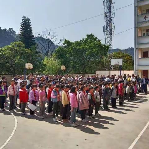 辣子寨小学“五一”放假安全告知书