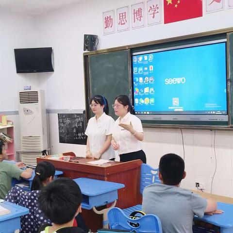 庐山支行深入校园进行反诈宣传