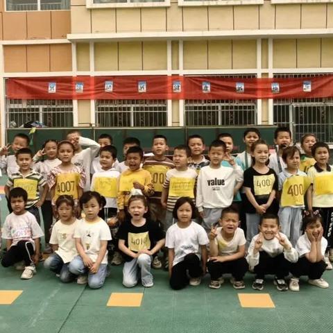 四十五团第二幼儿园与吐曼塔勒乡中心幼儿园举办 “我运动·我健康·我快乐”亲子运动会