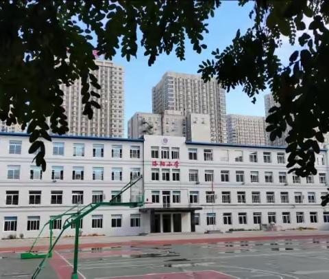 洛阳小学 五一劳动节放假通知及国家安全日安全教育