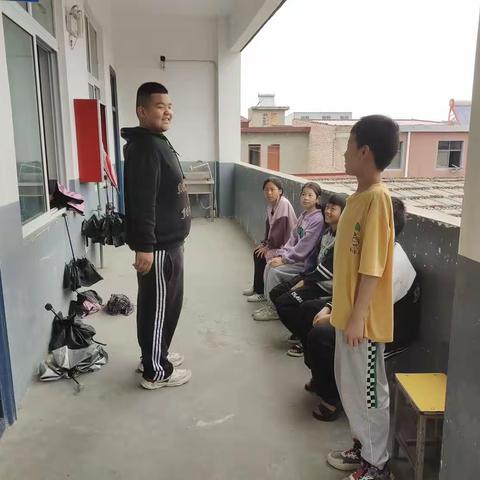 先睹为快——黄龙庙小学六年级六一排练进行中