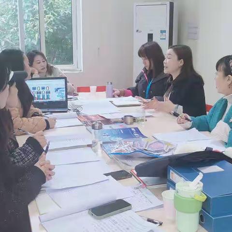 罗江区“罗莉教育名师工作室”教学研讨活动