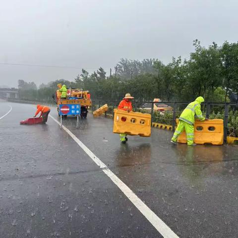 新沂市公路养护公司：持续防御强降雨不松懈